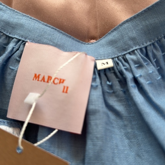 Gorgeous 100% Linen Boho Top with Intricate Embroidery. - Picture 6 of 7